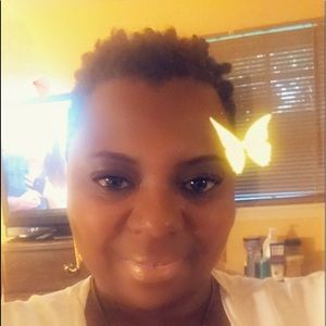 Meet your Posher, Beverly